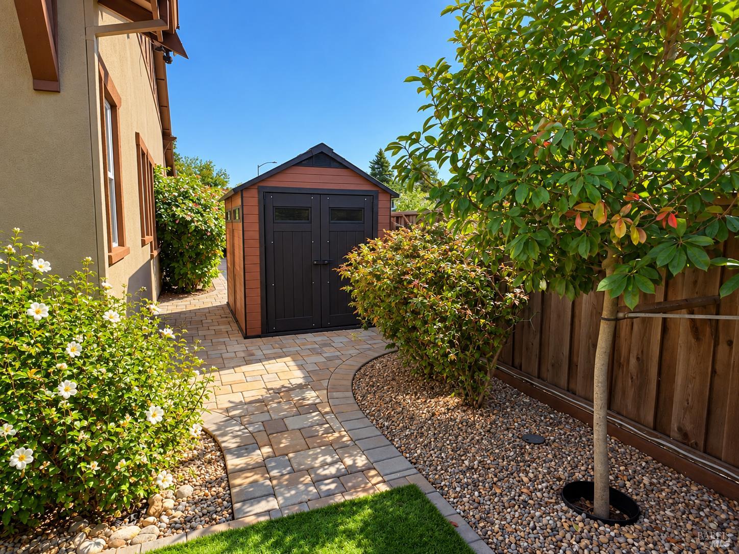 Property photo 33