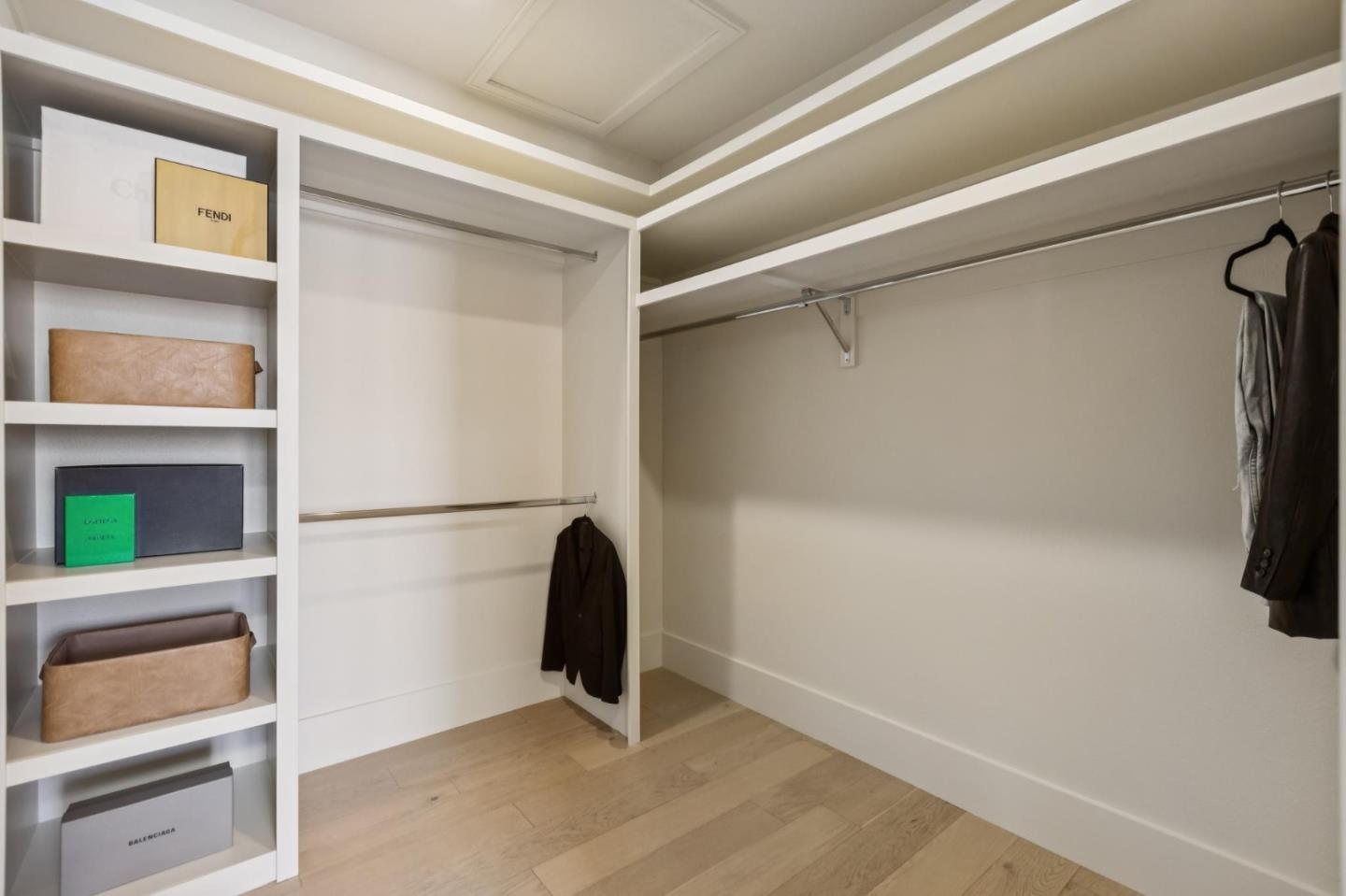 Property photo 37