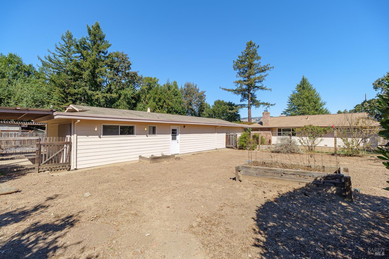 Property photo 23
