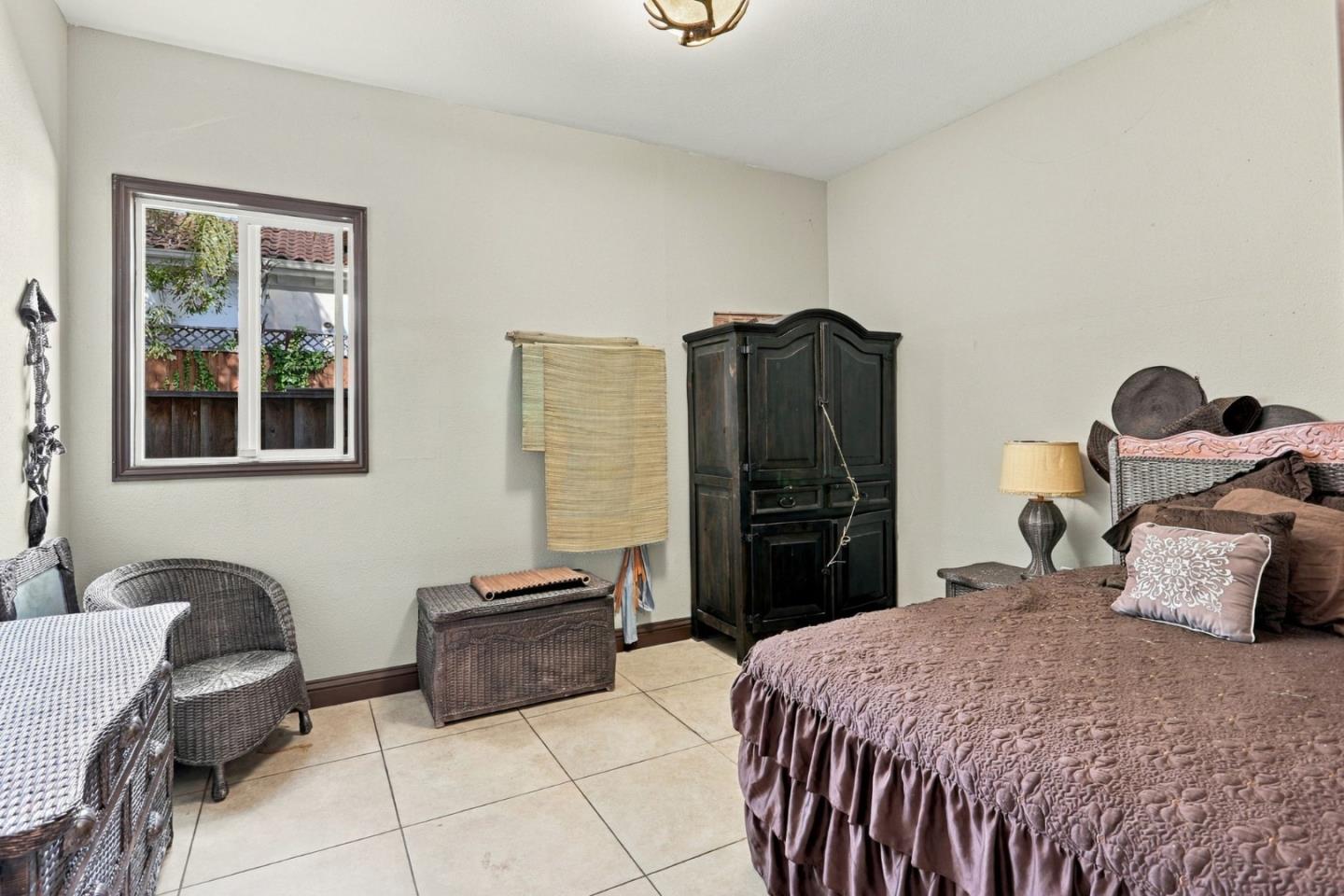 Property photo 48