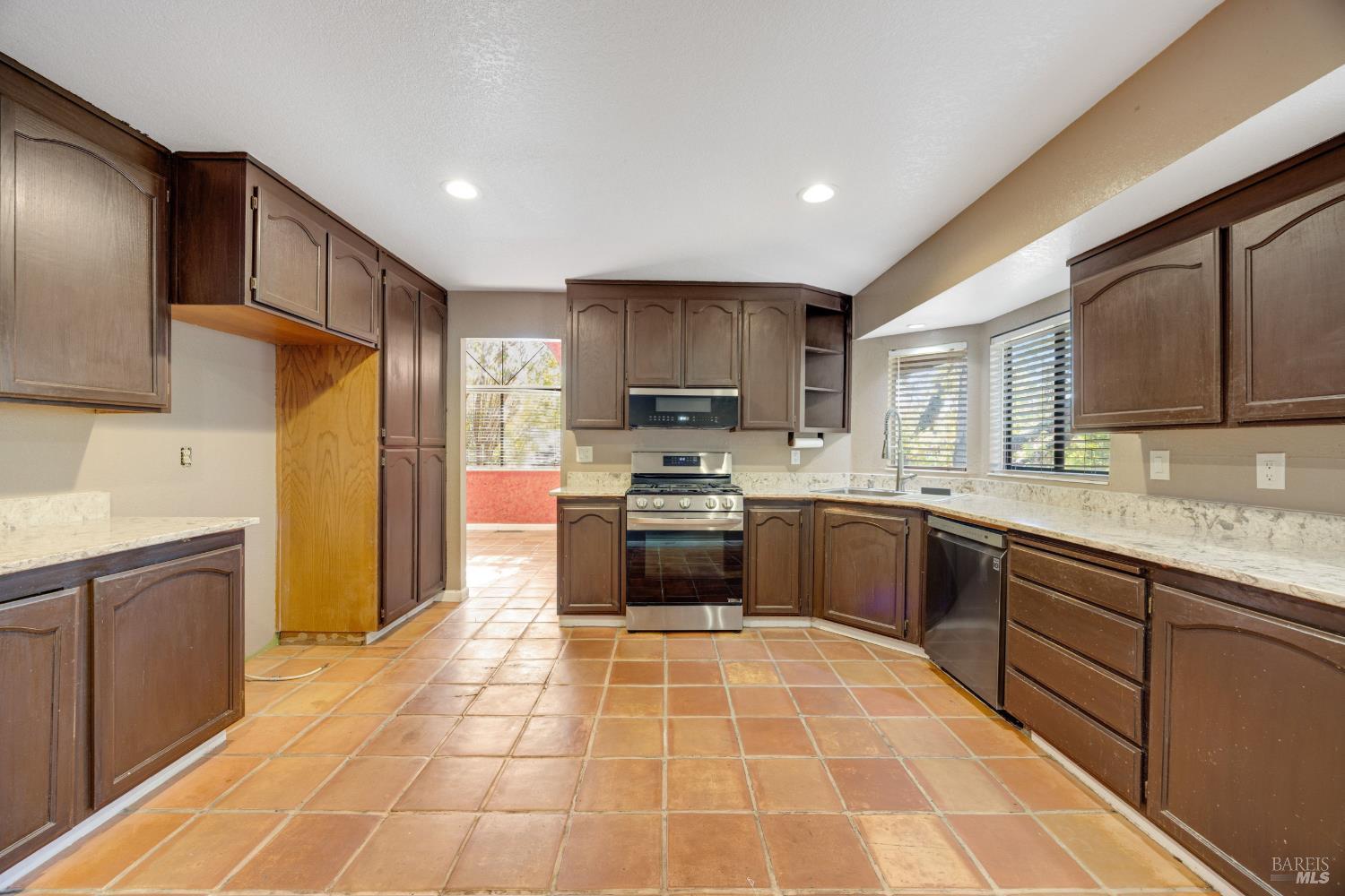 Property photo 21