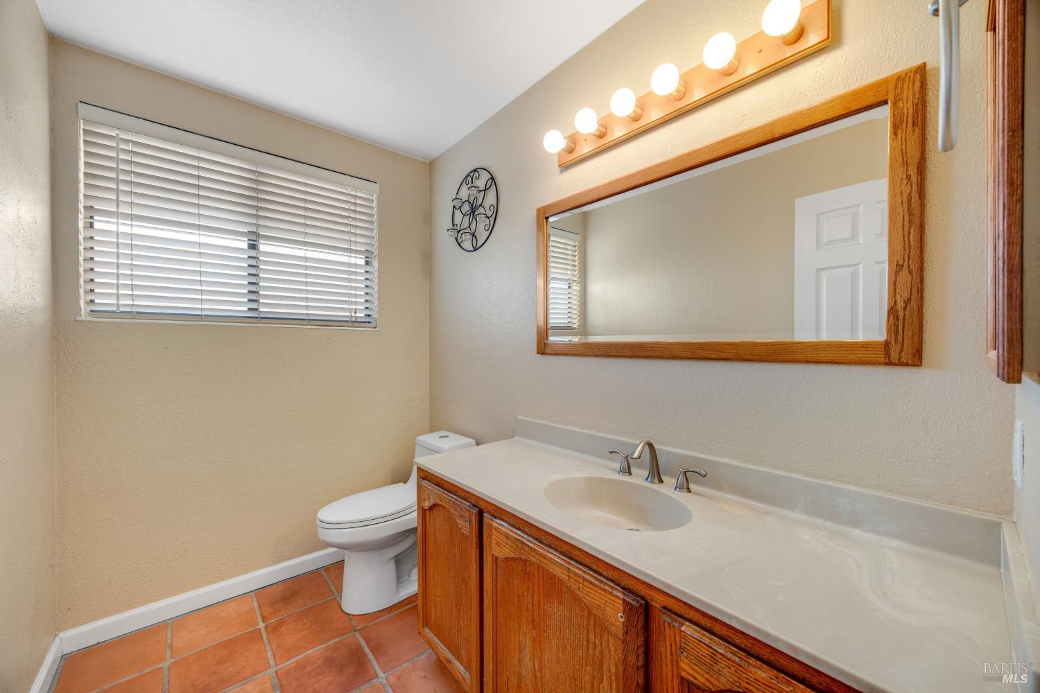 Property photo 32