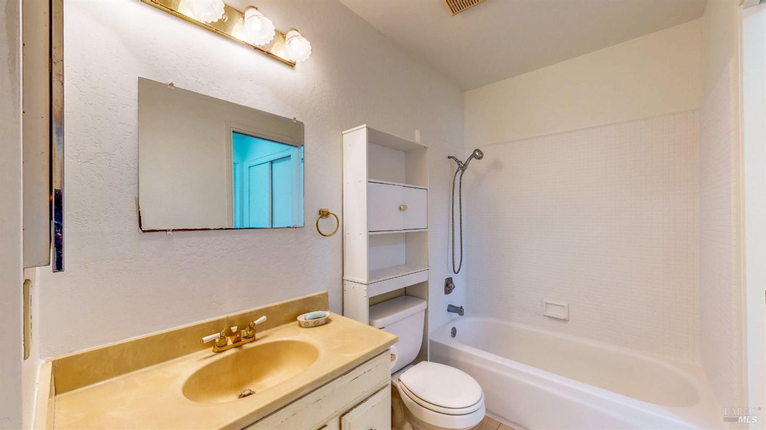 Property photo 21