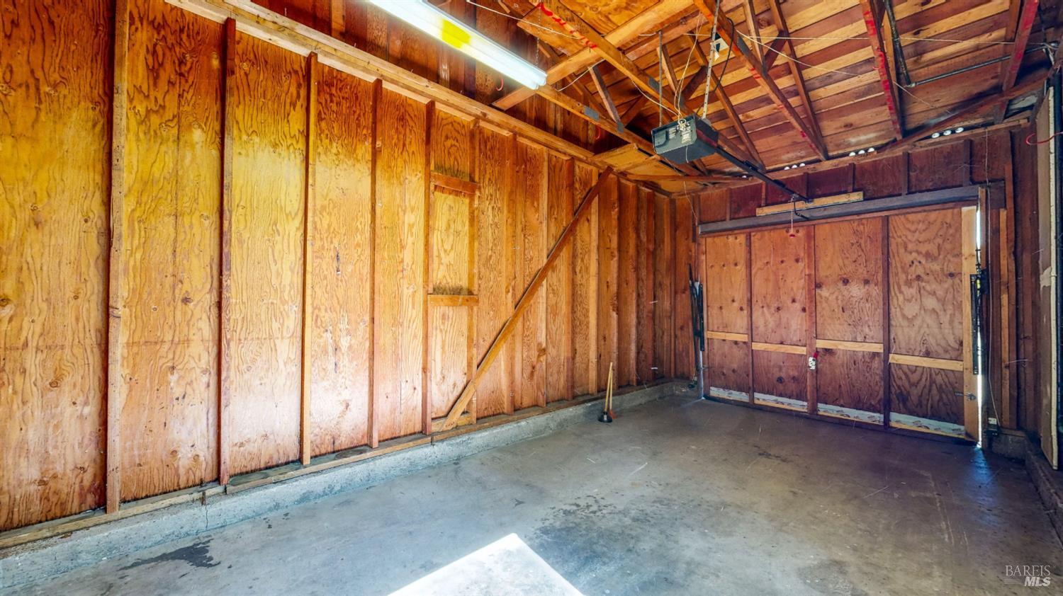 Property photo 43
