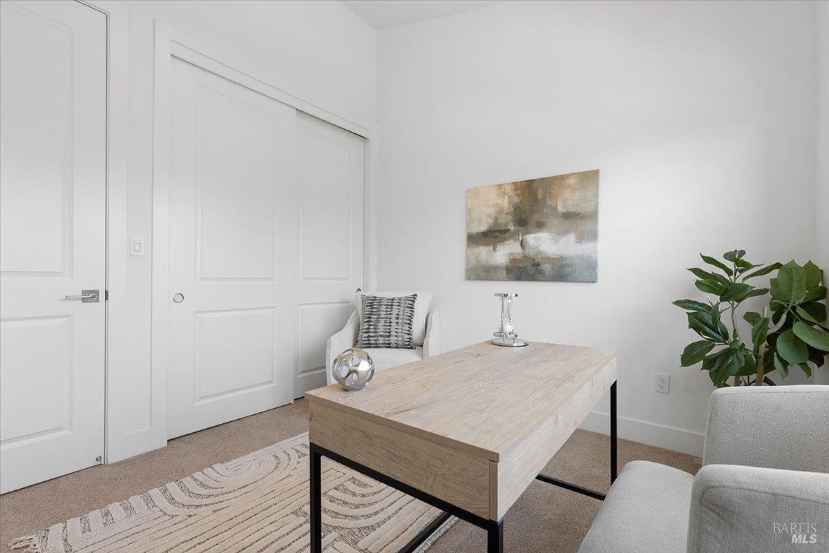 Property photo 33