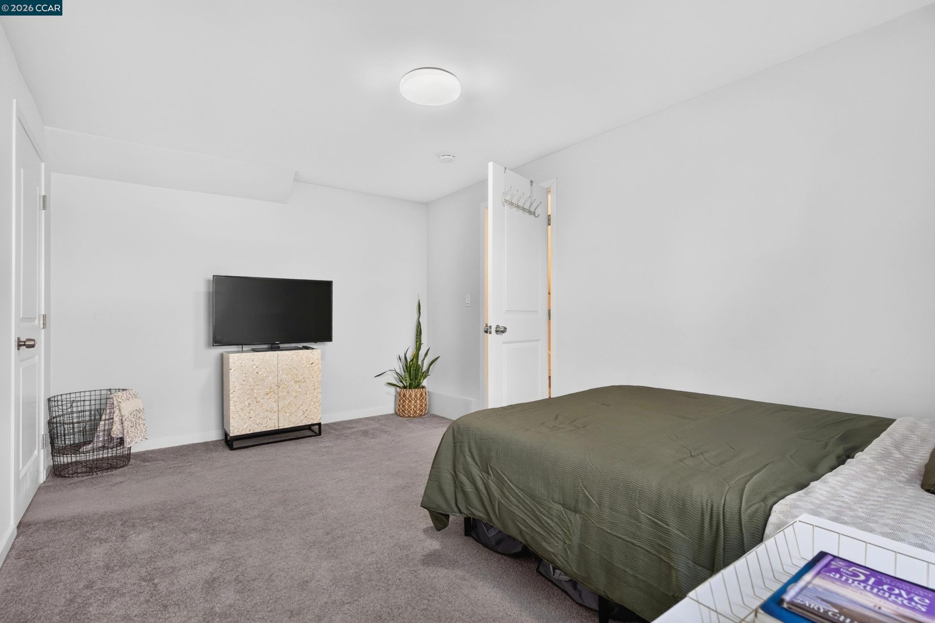 Property photo 43
