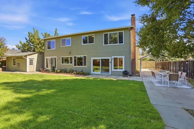 Property photo 22
