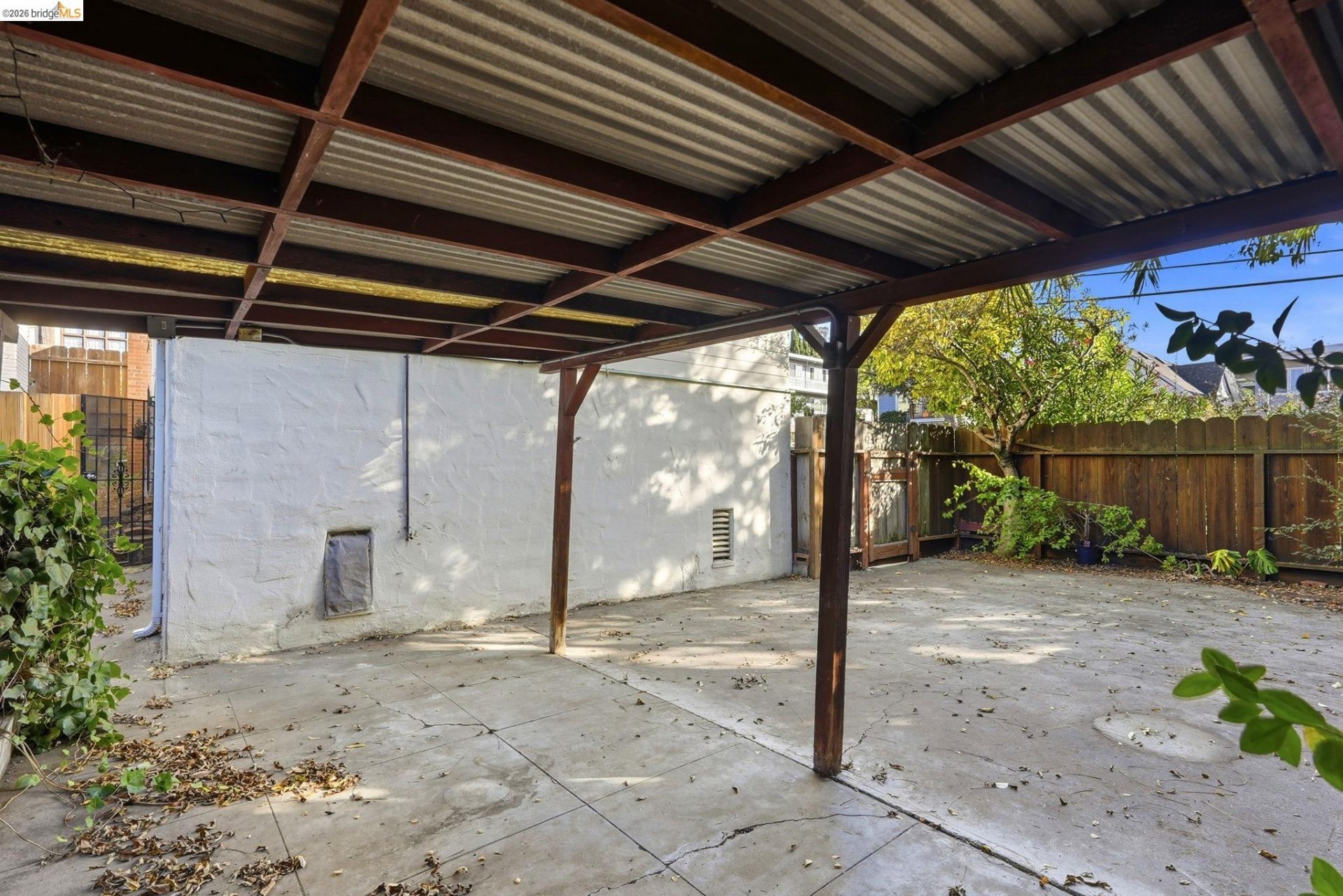 Property photo 38