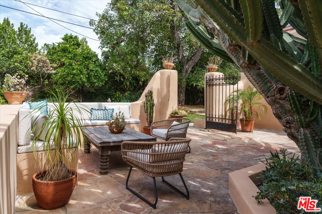 Property photo 25