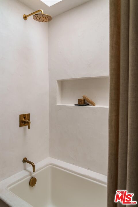 Property photo 34