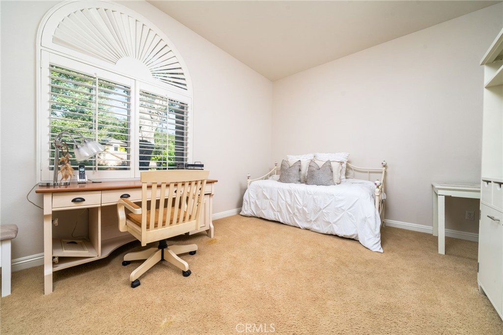 Property photo 34