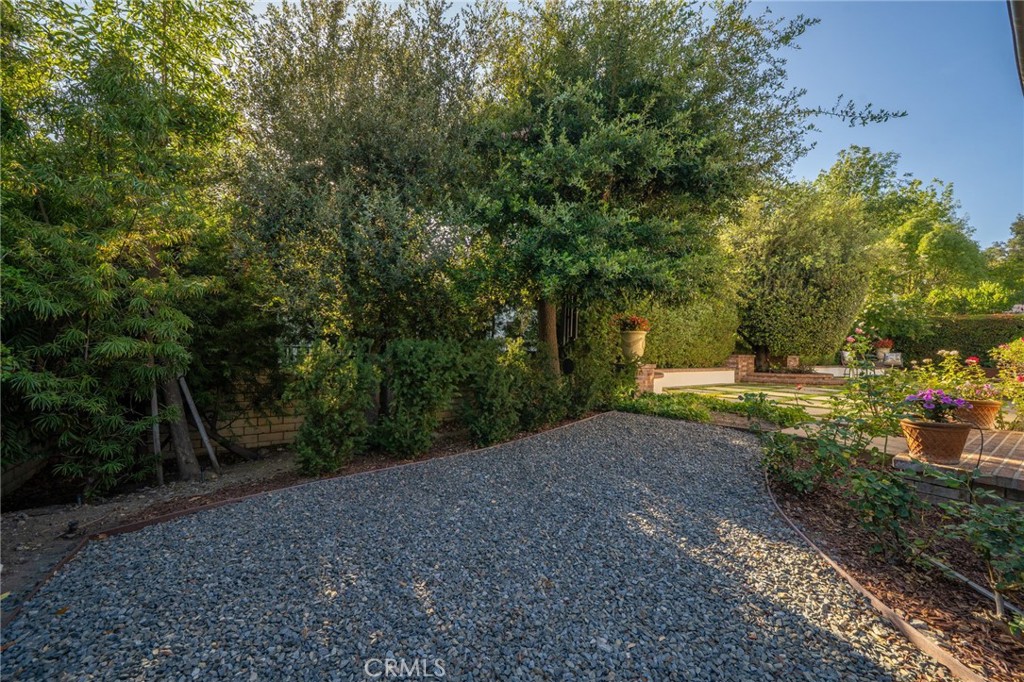 Property photo 50