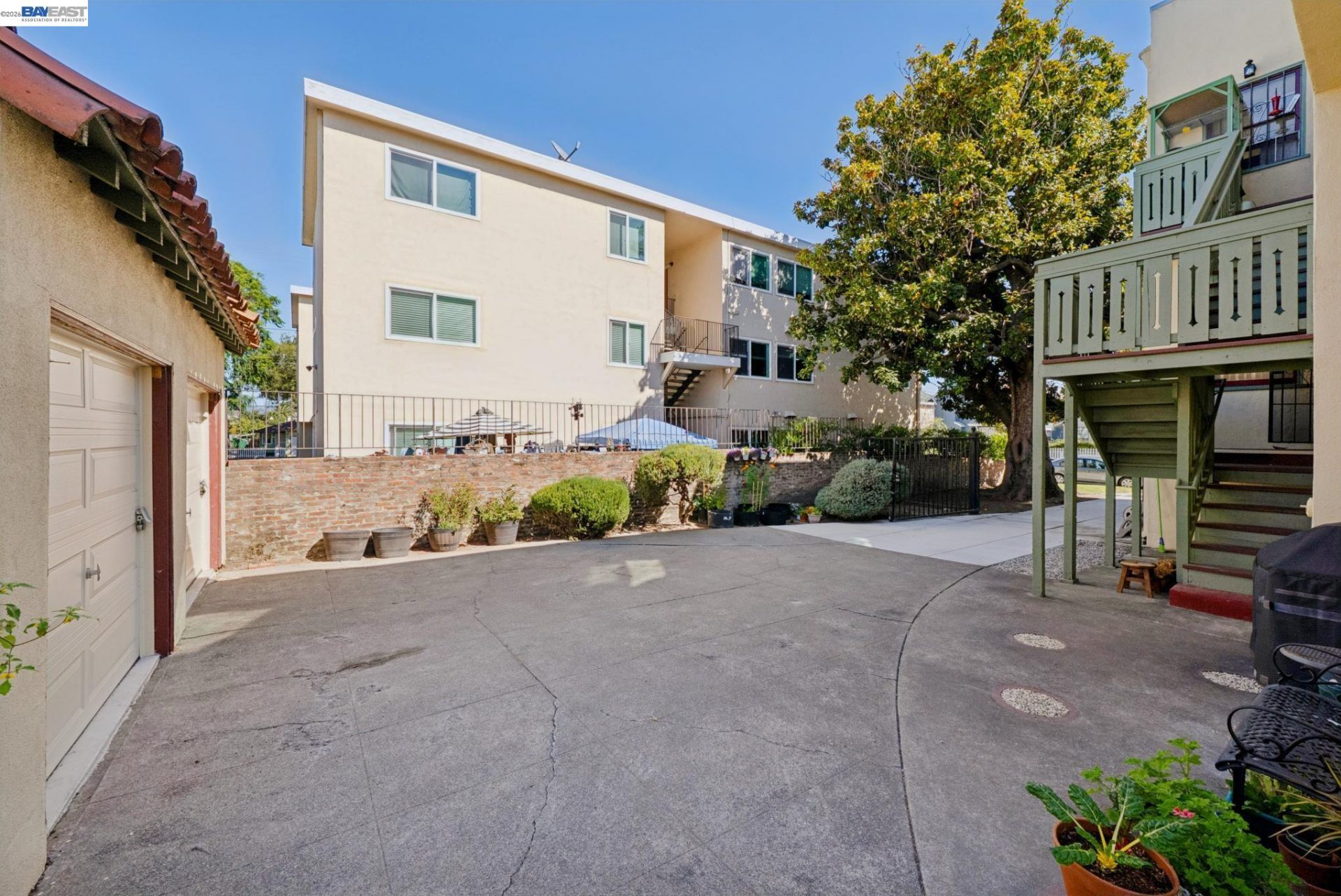 Property photo 43