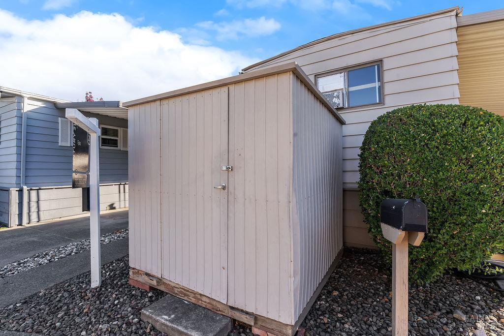 Property photo 31