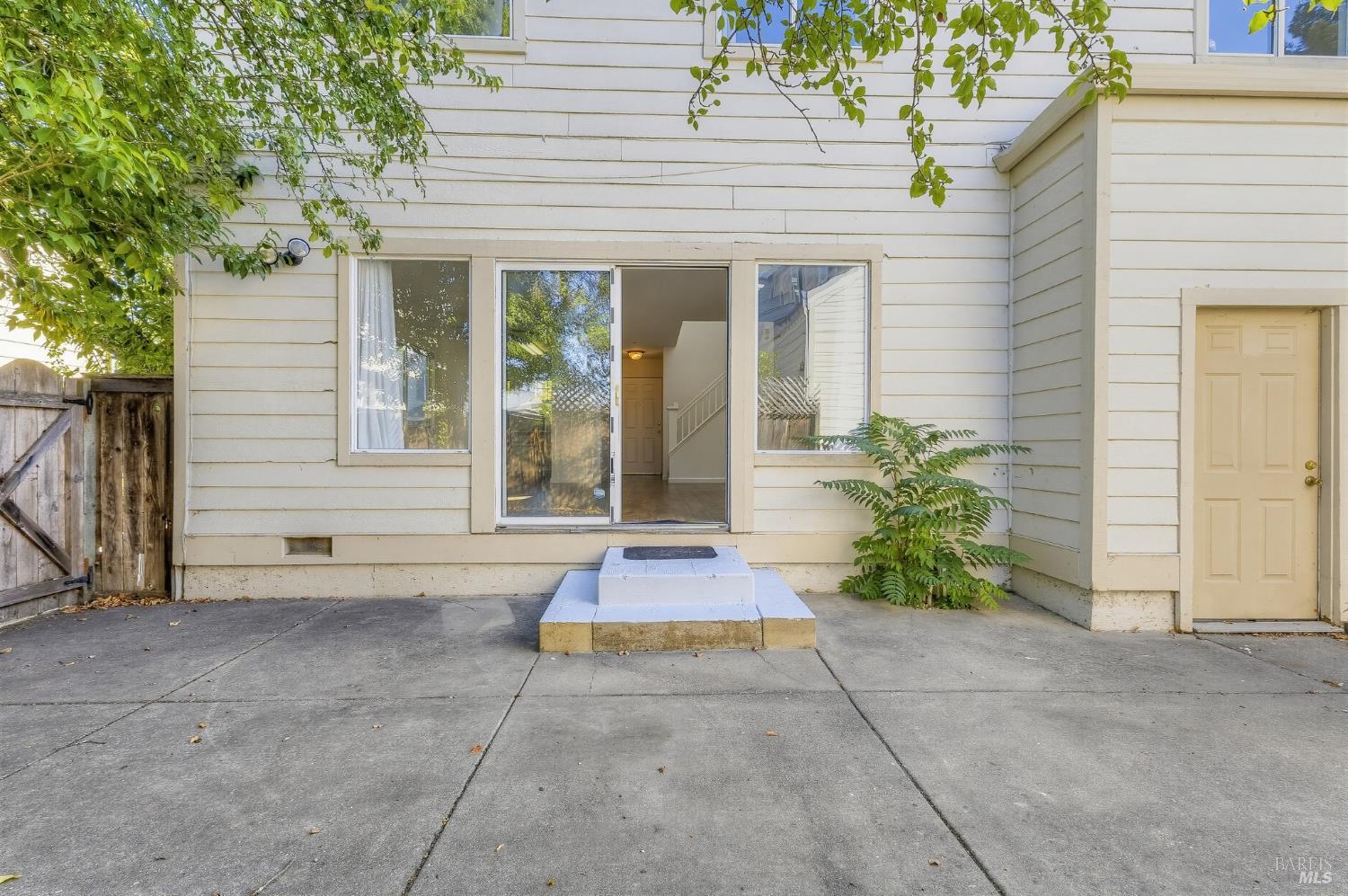 Property photo 34