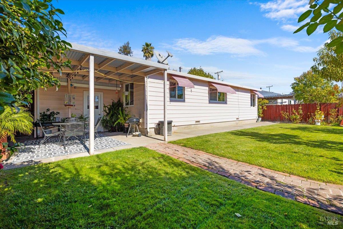 Property photo 35