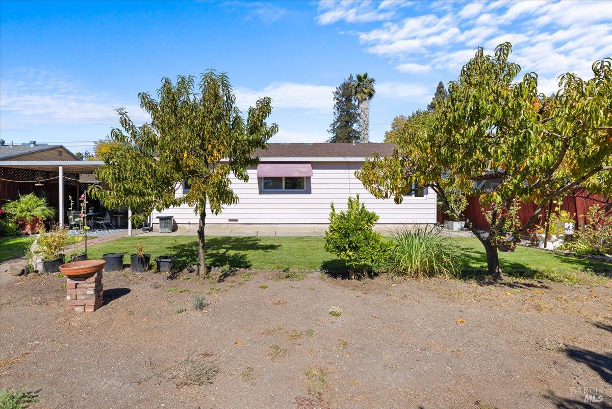 Property photo 37