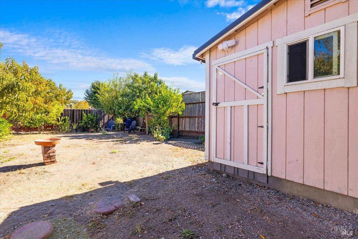Property photo 38