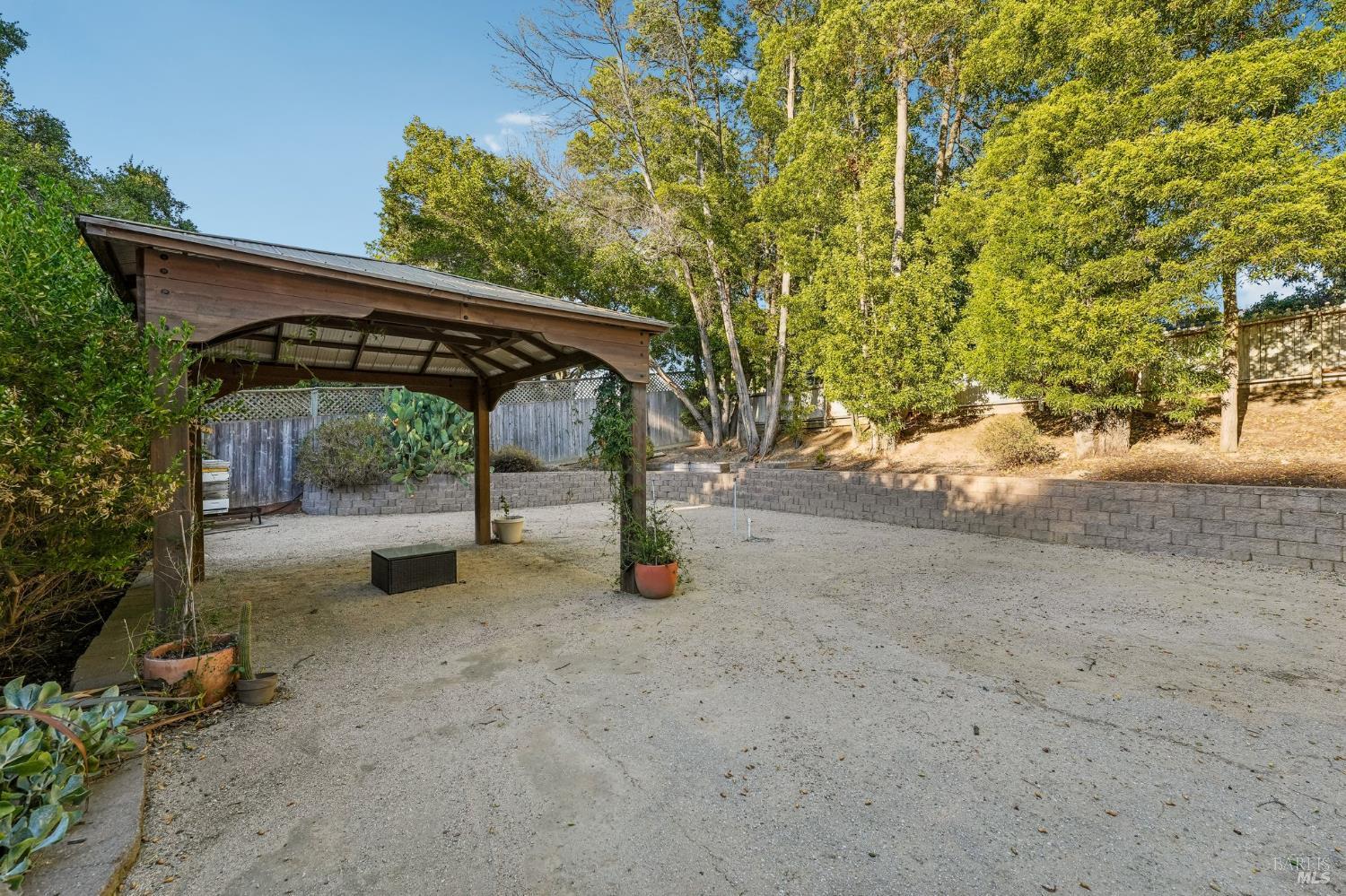 Property photo 36