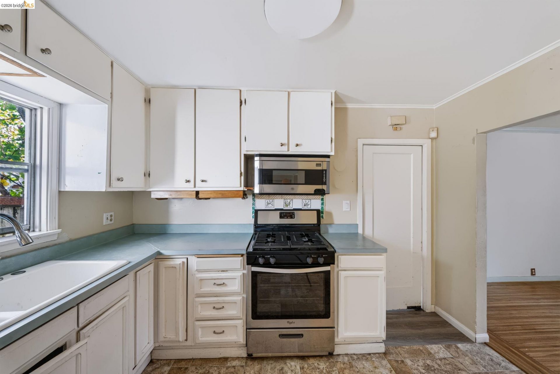 Property photo 31