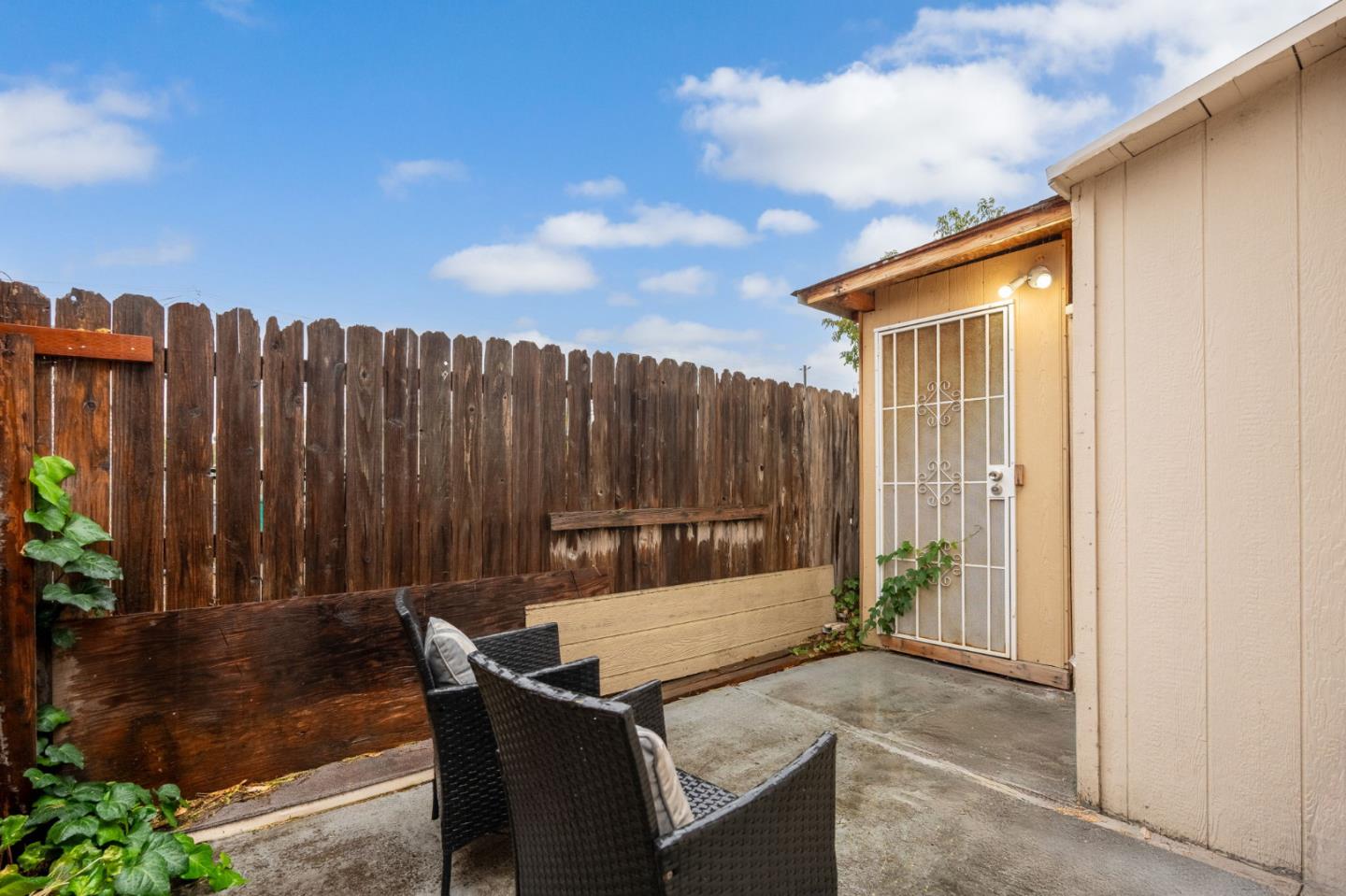 Property photo 33