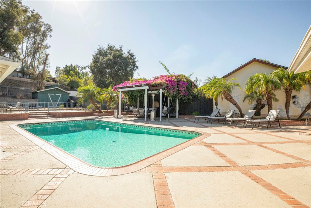 Property photo 37