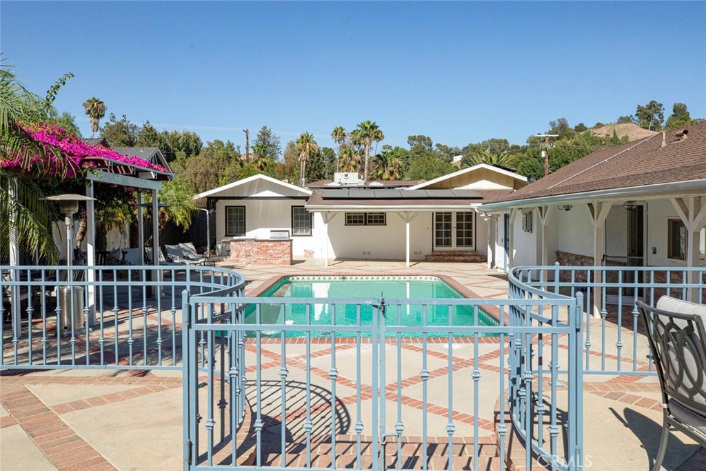 Property photo 38