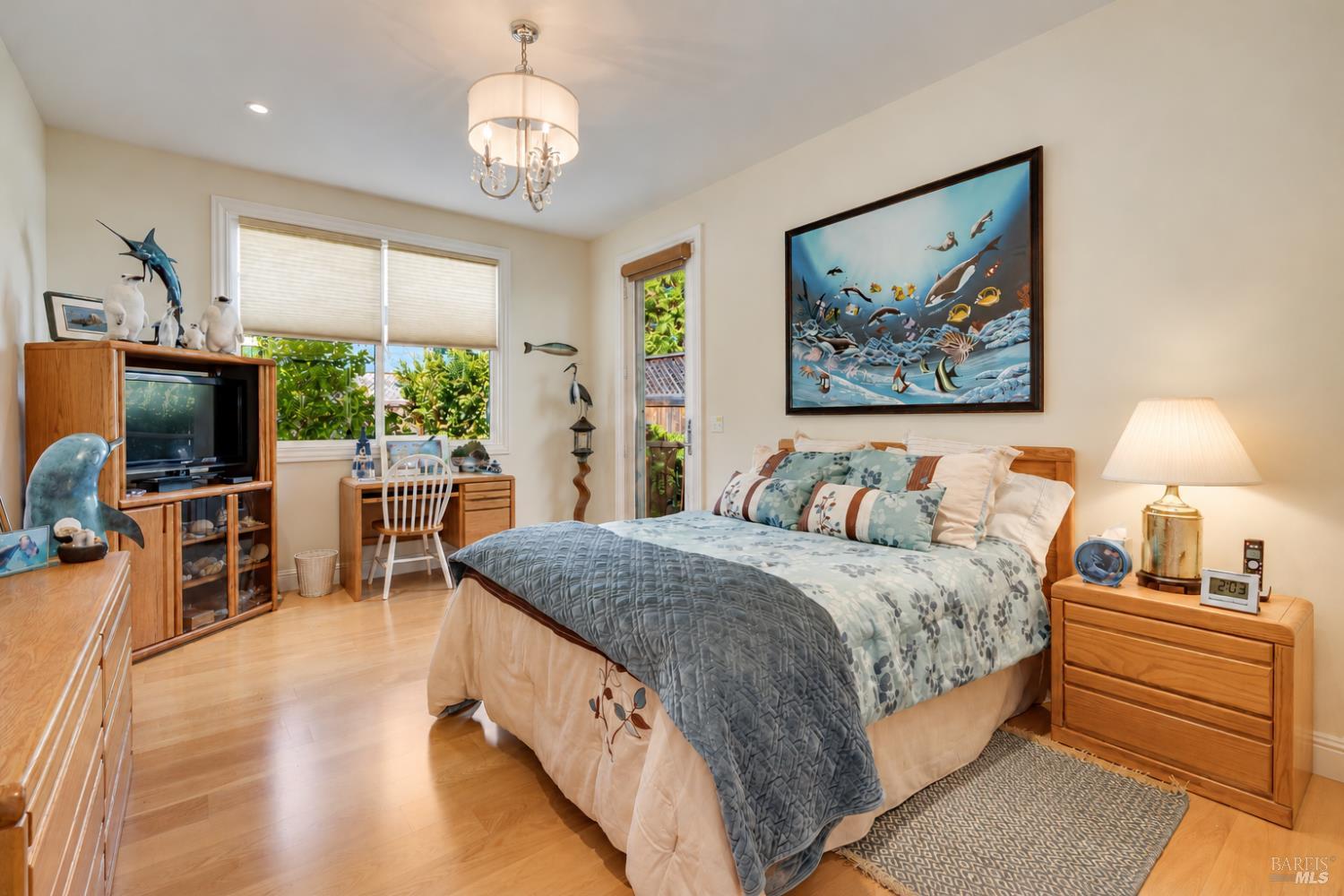Property photo 35