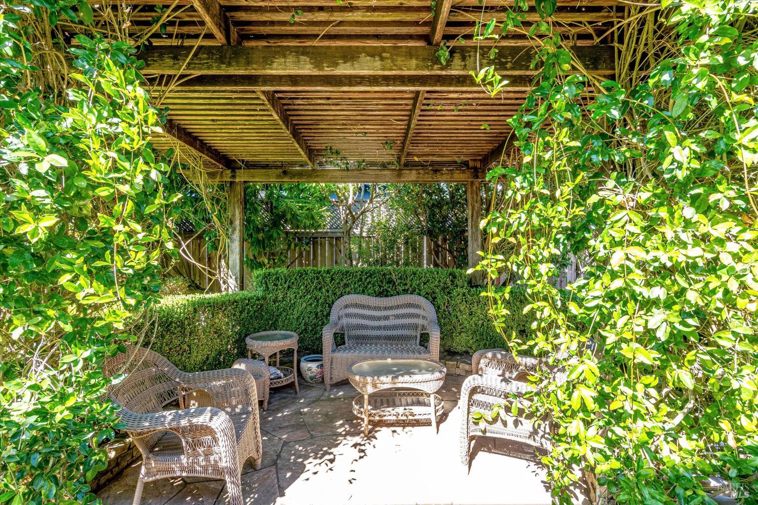 Property photo 43