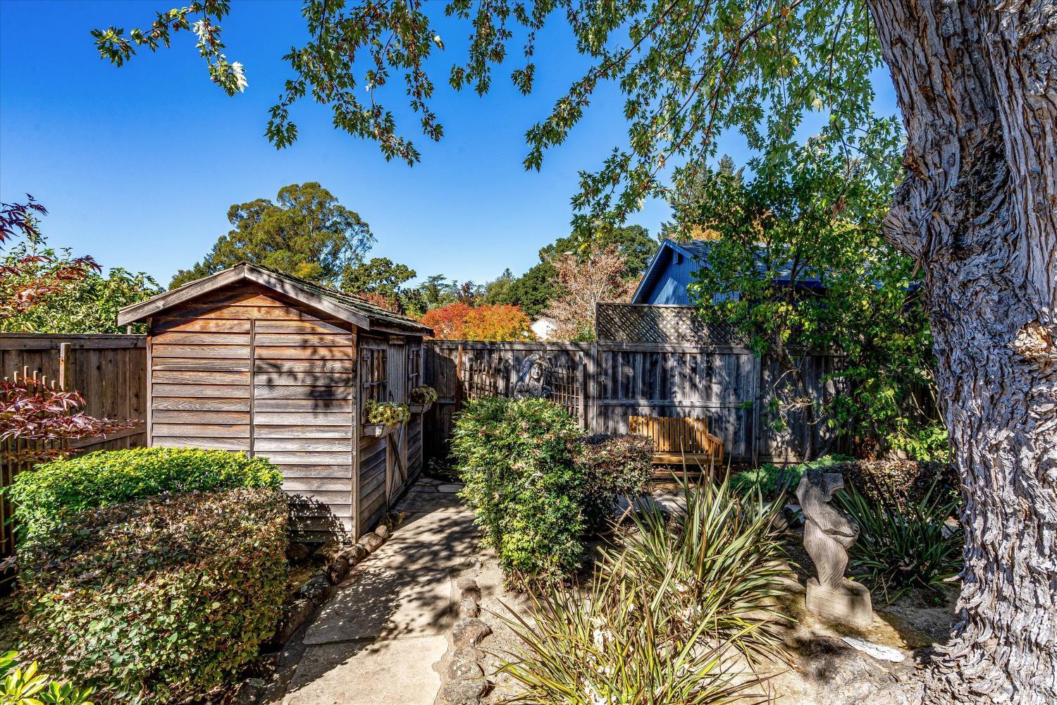 Property photo 48