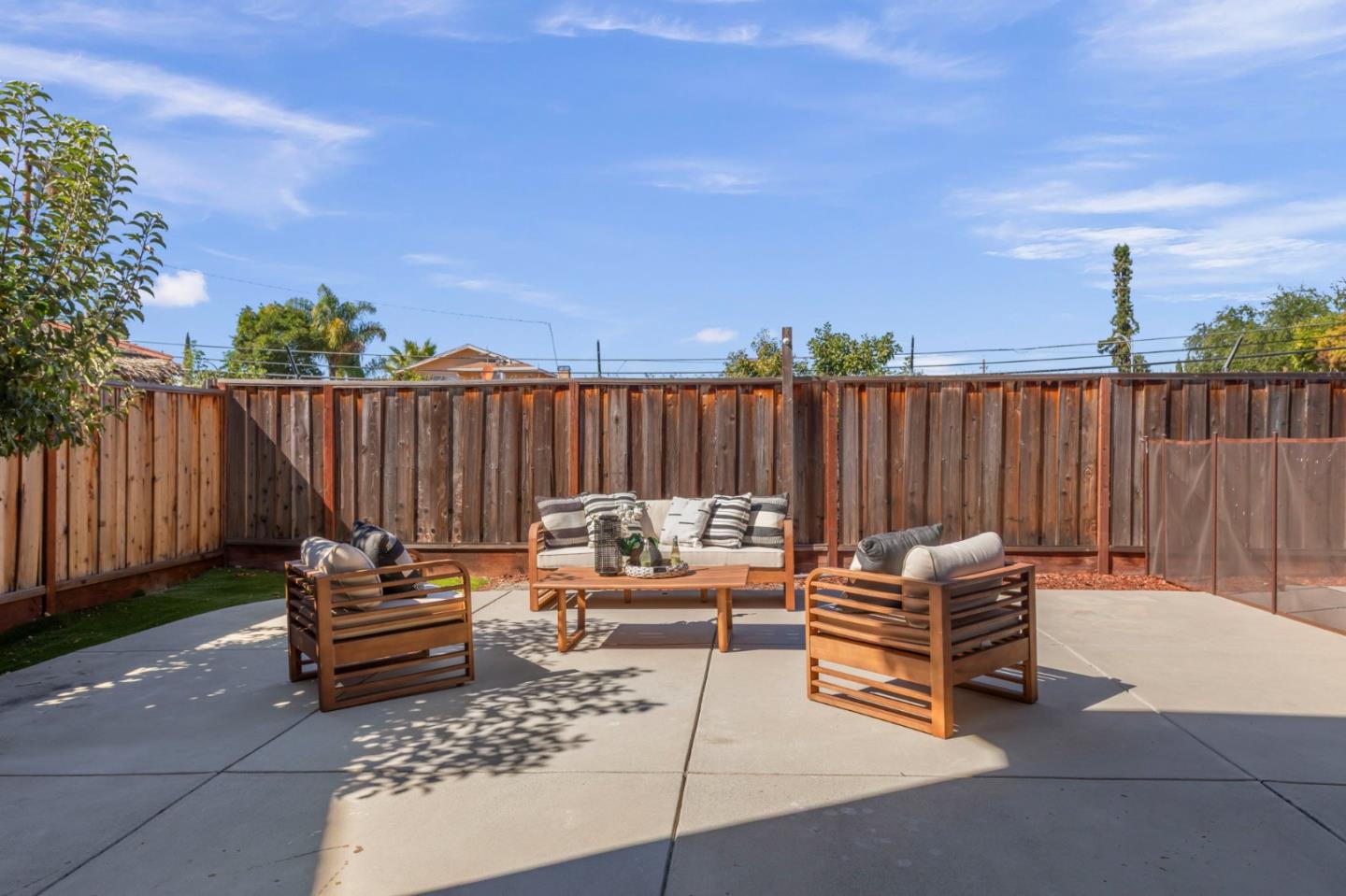 Property photo 23