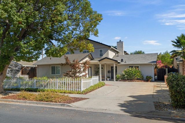 Property photo 40