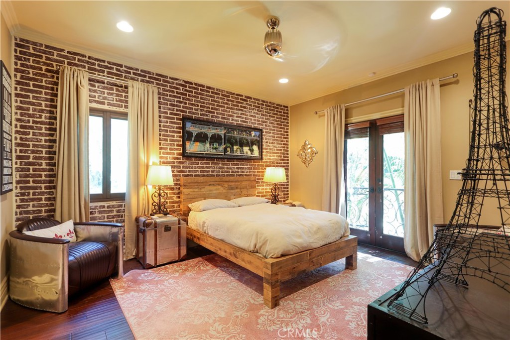 Property photo 46