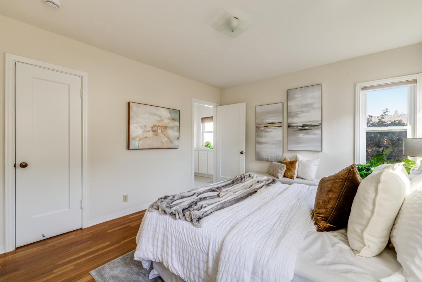 Property photo 32