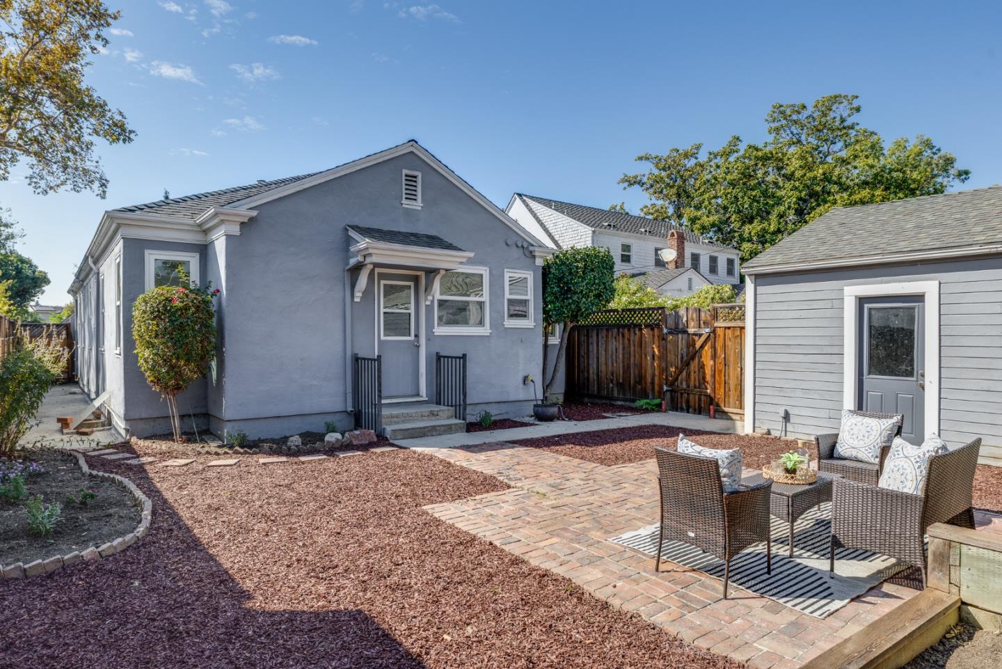 Property photo 44