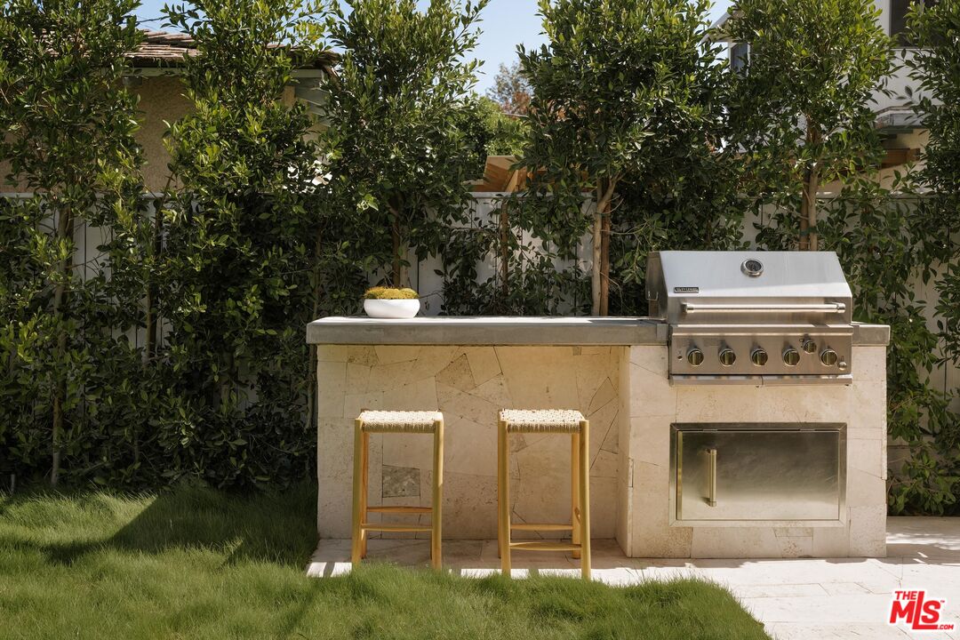 Property photo 46