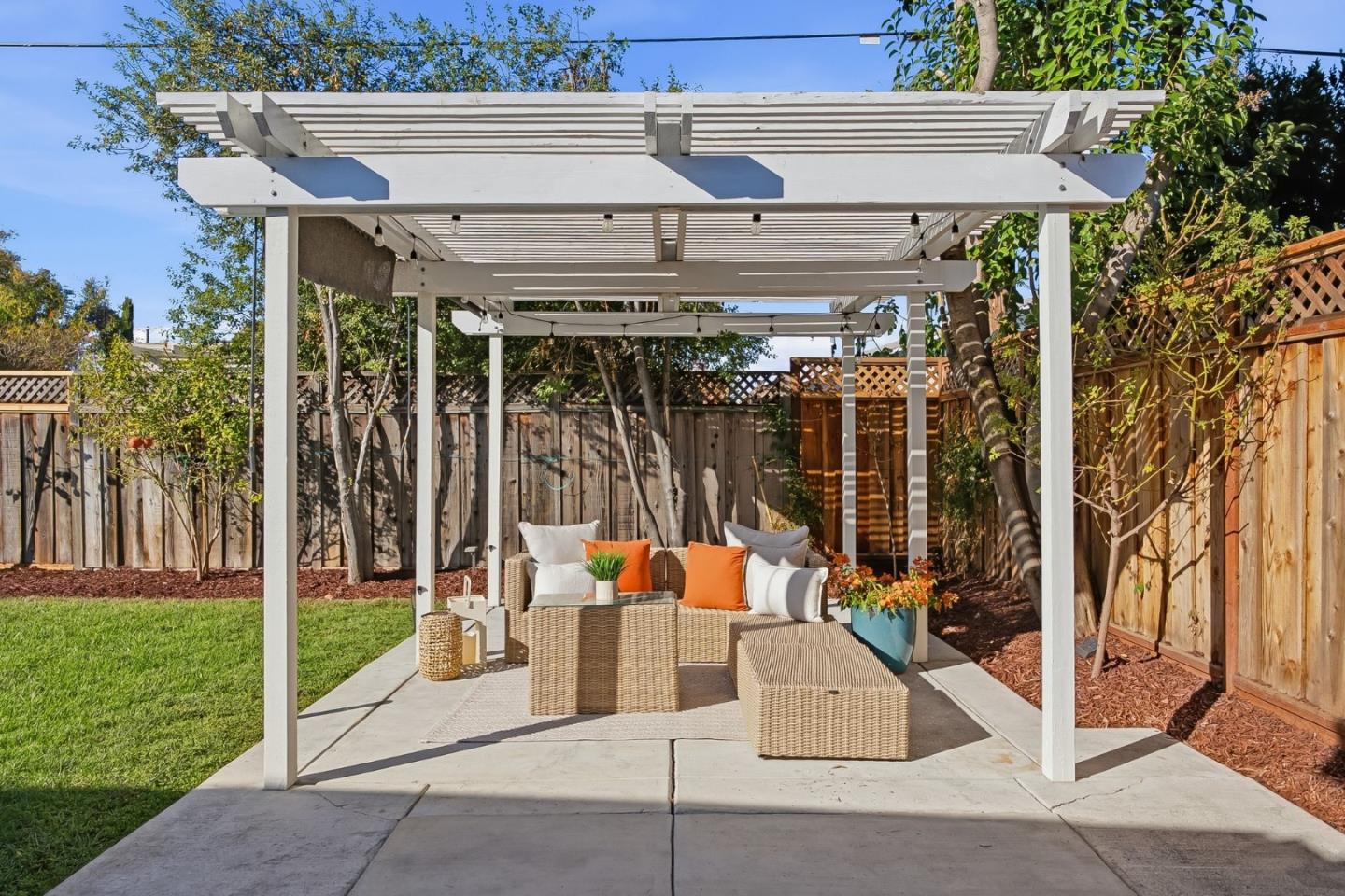 Property photo 43