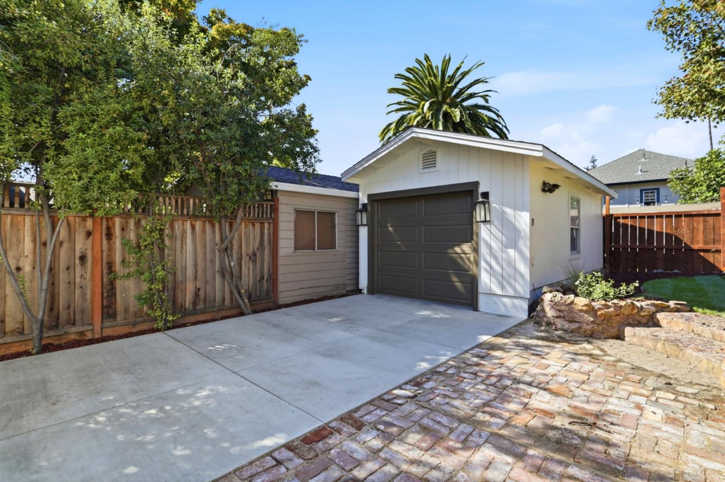Property photo 46