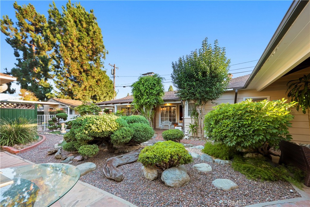 Property photo 33