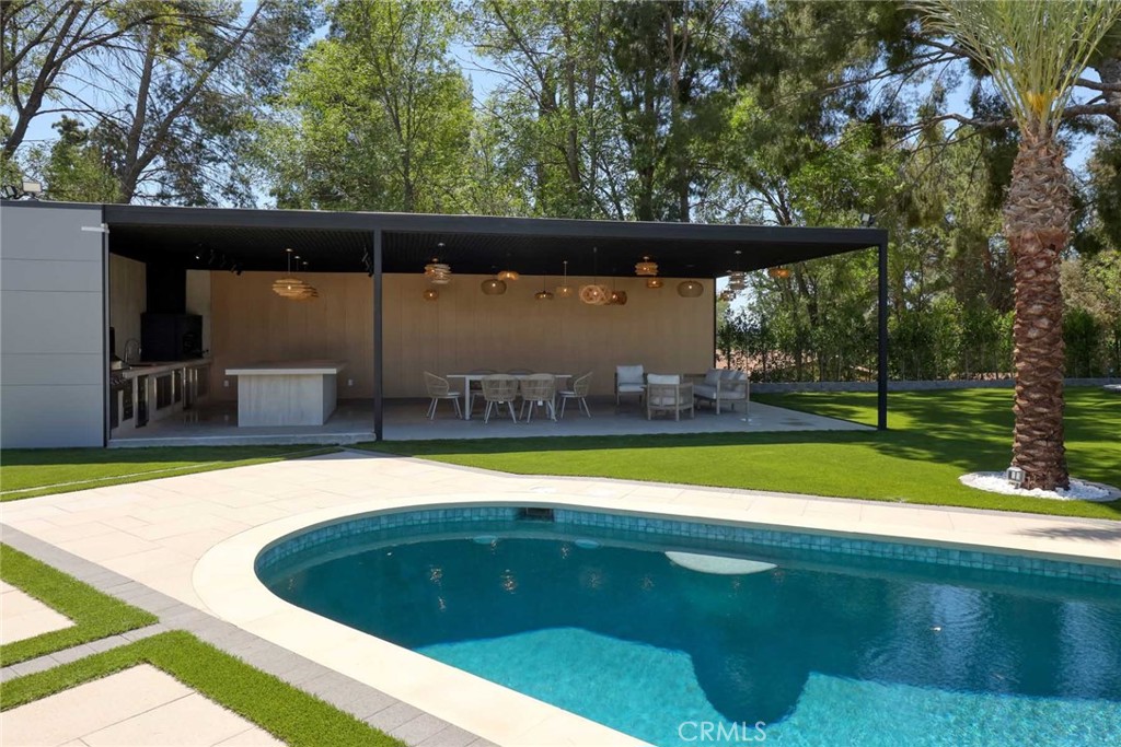 Property photo 30