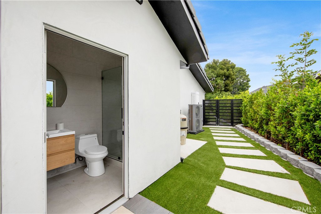 Property photo 44