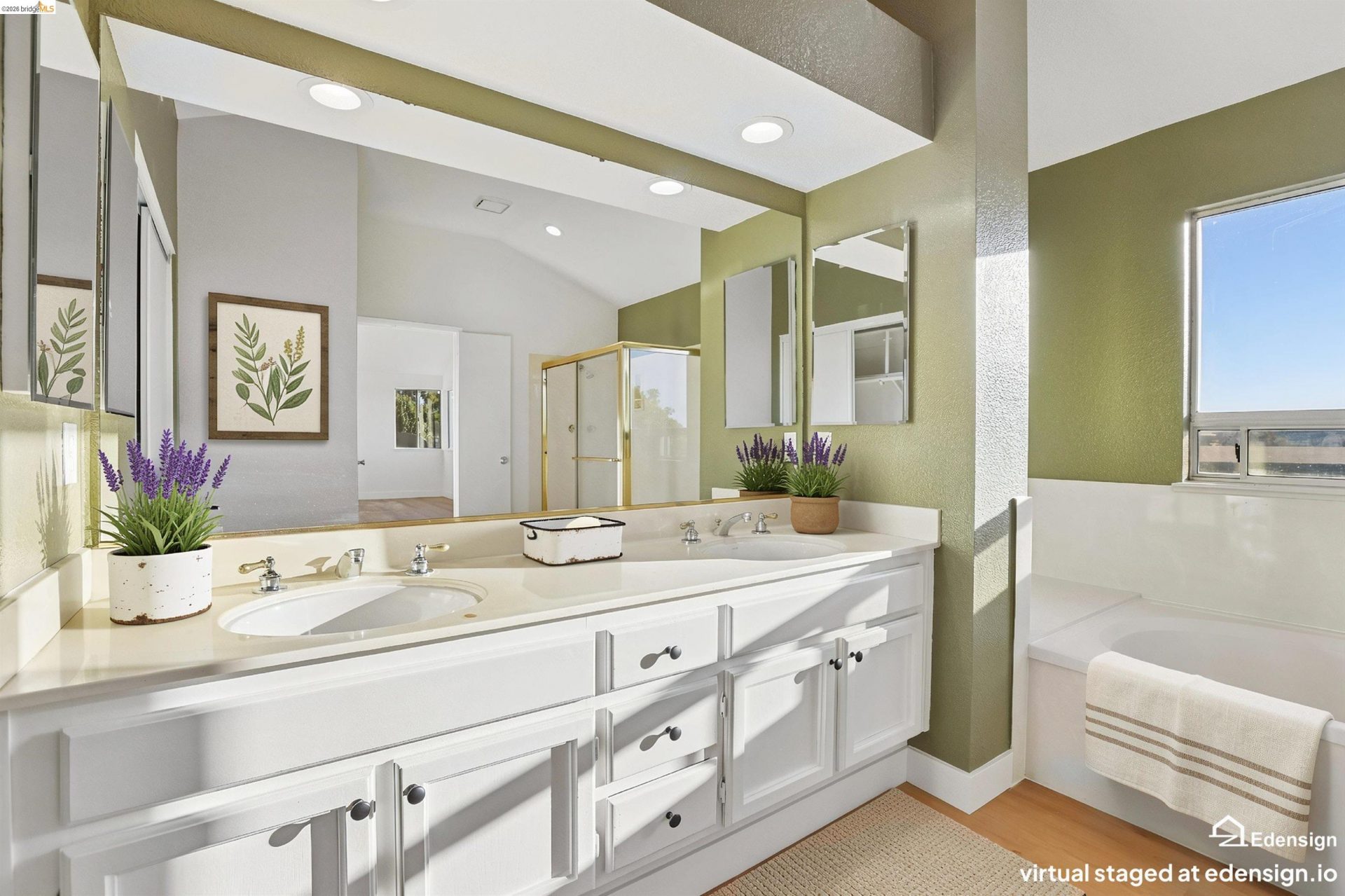 Property photo 40