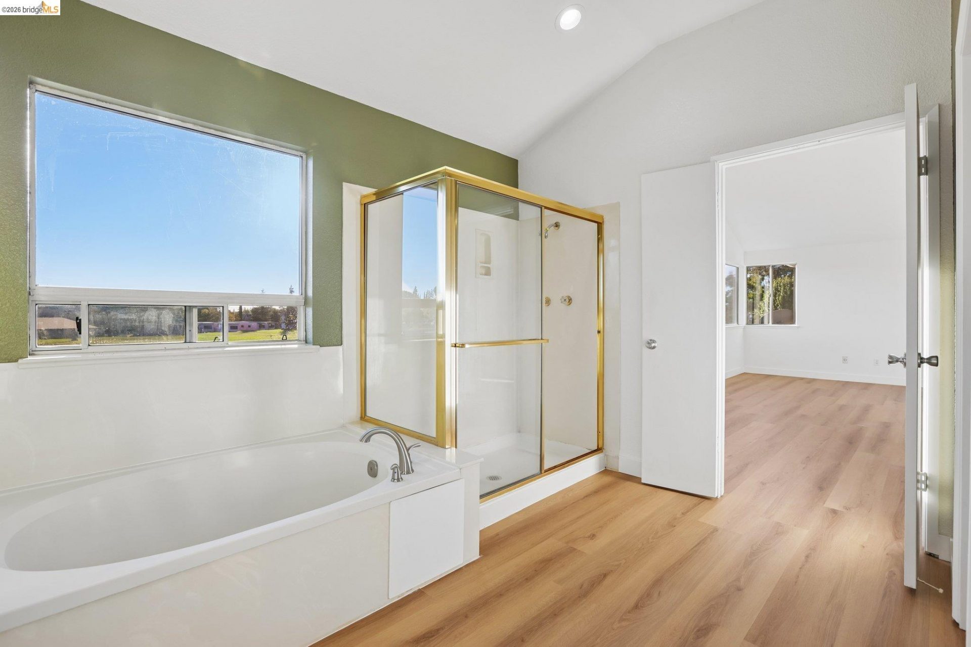 Property photo 42