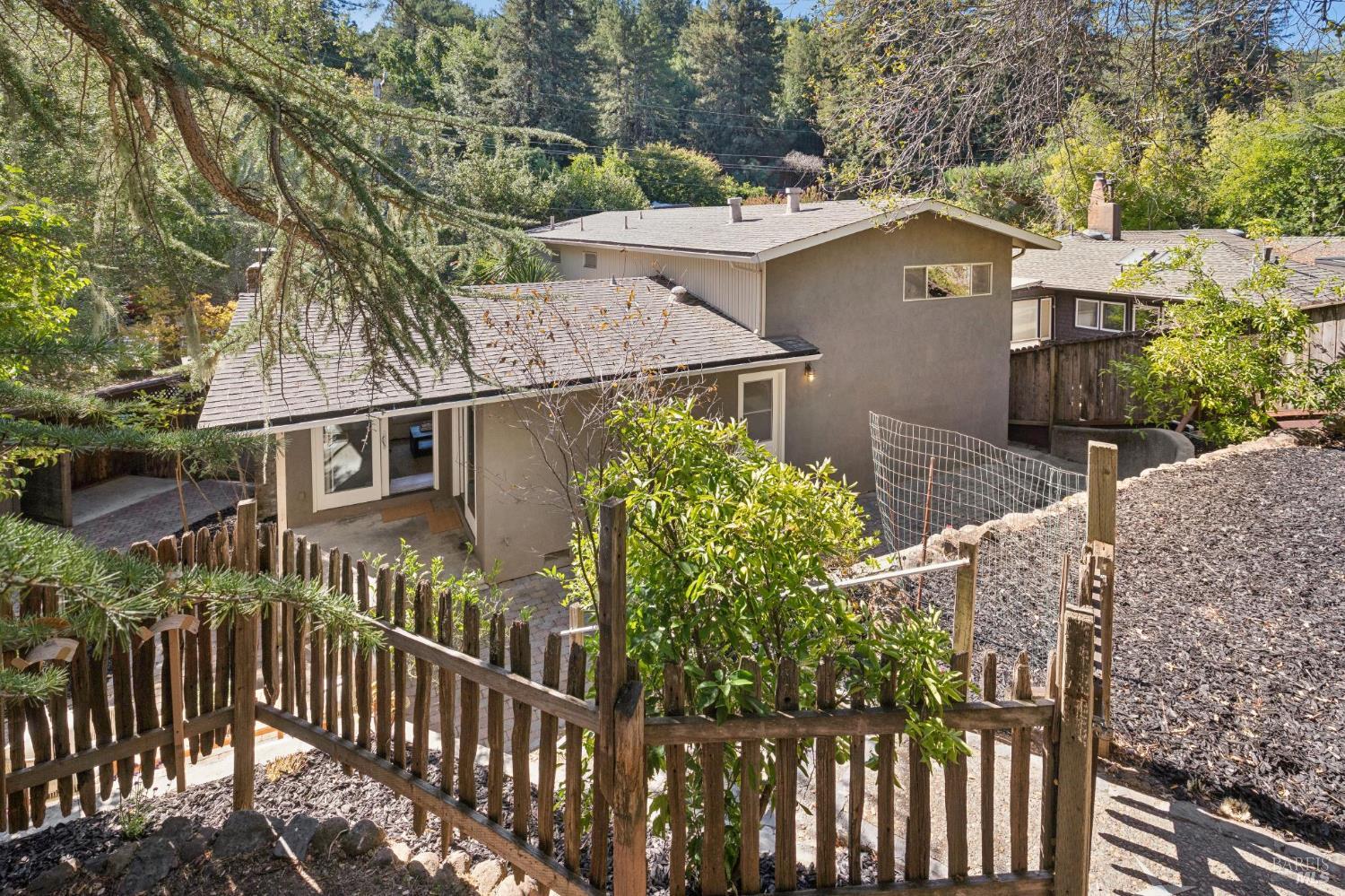 Property photo 44