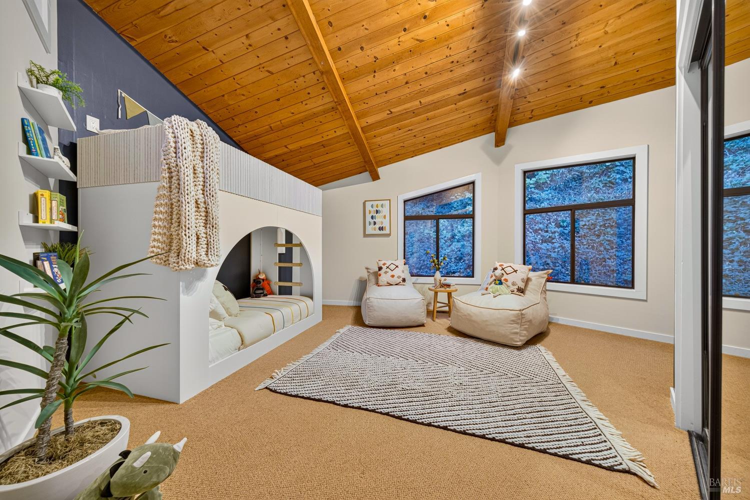 Property photo 25
