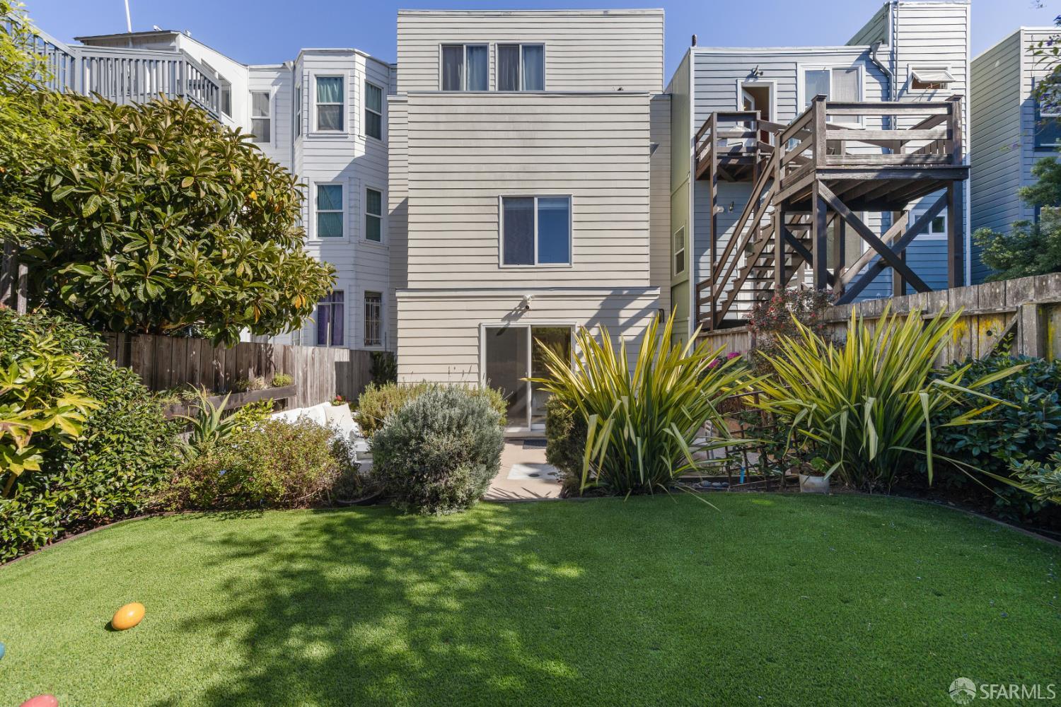 Property photo 32
