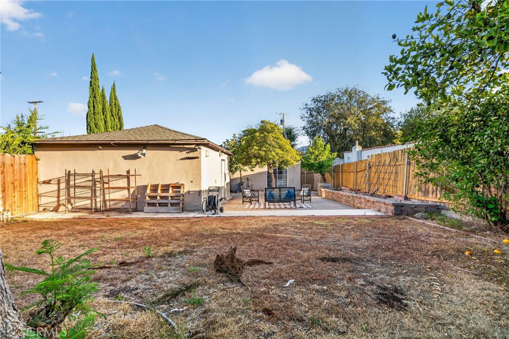 Property photo 37