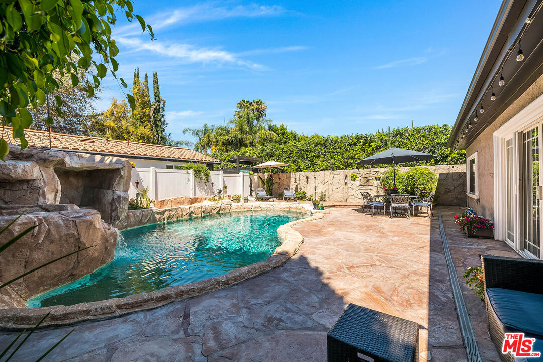 Property photo 31