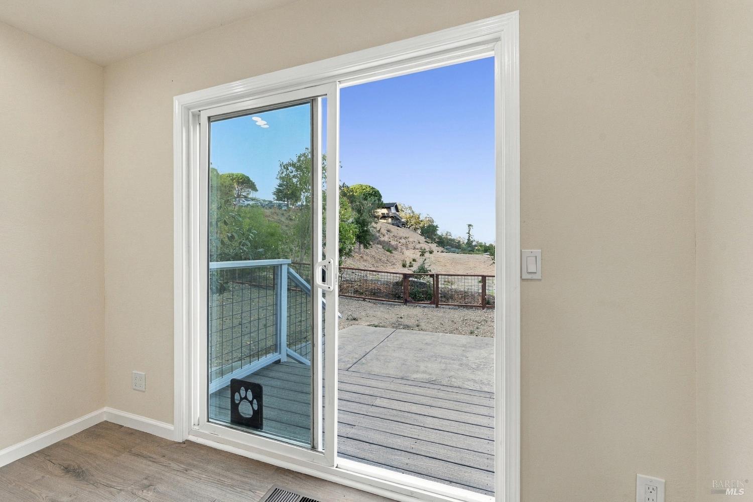 Property photo 32