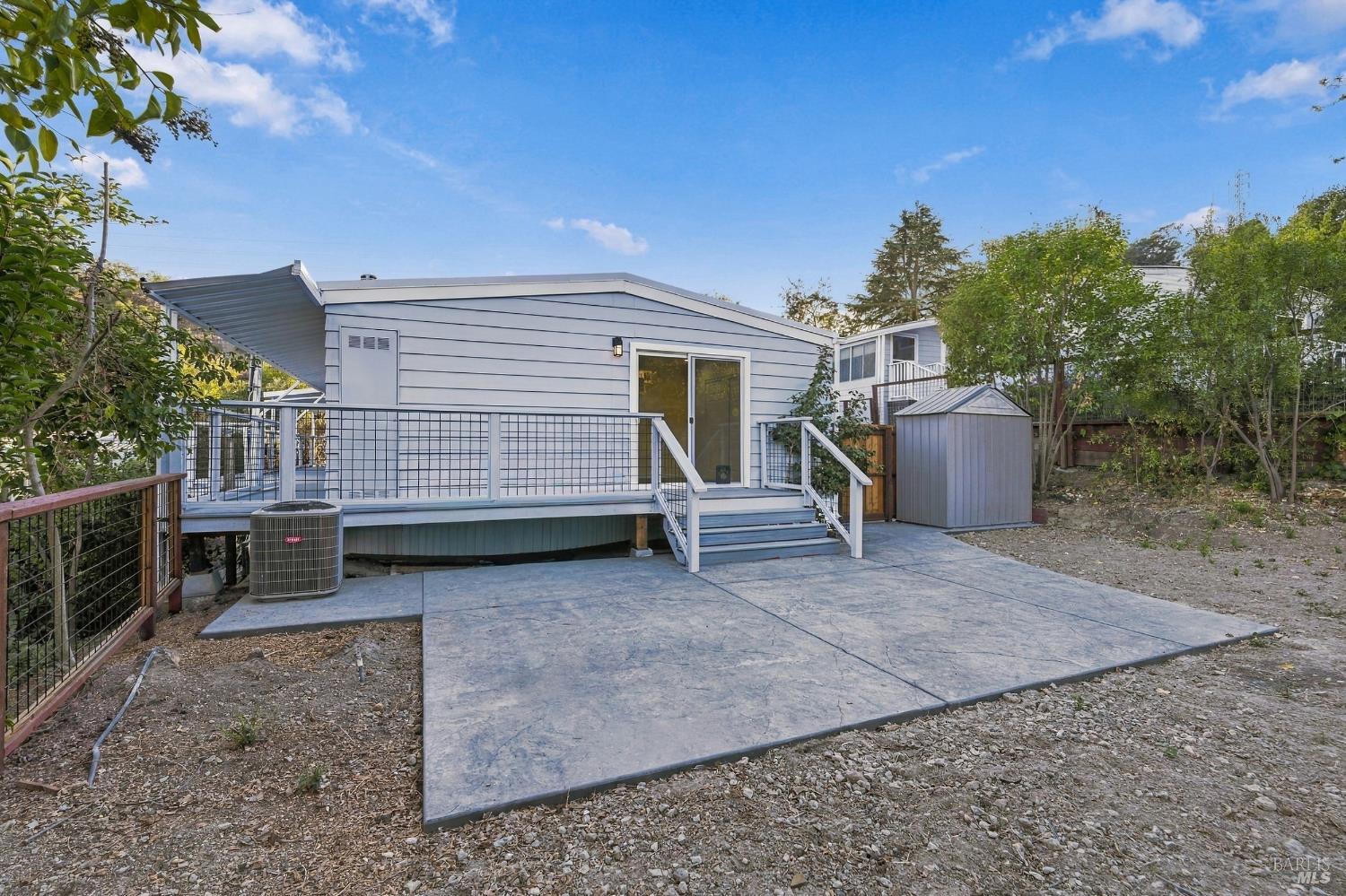 Property photo 44